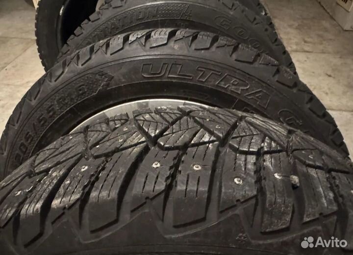 Goodyear Ultragrip 600 205/55 R16 94T