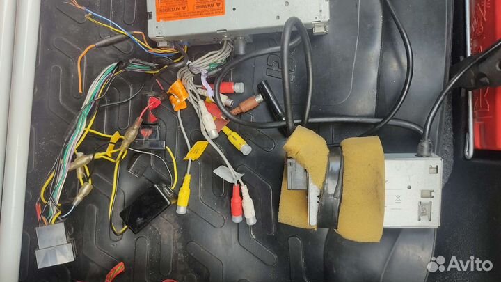 Автомобильная магнитолла Pioneer AVH-P5000DVD