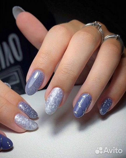 Модель на маникюр с покрытием