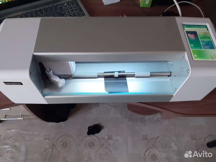 Режущий плоттер бу