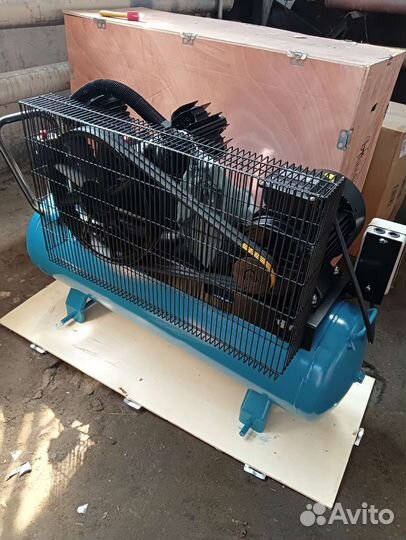 Компрессор воздушный 100 литров