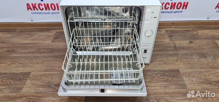 Компактная посудомоечная машина Bosch SKT 5108