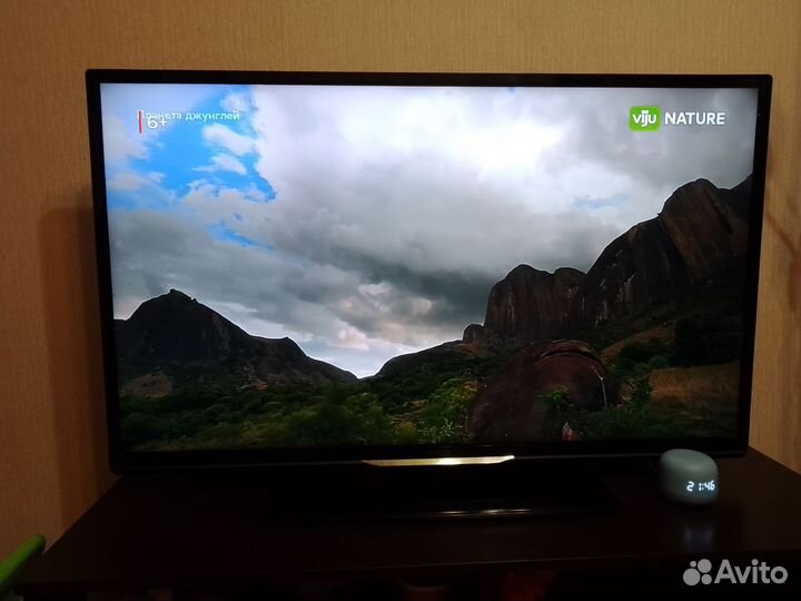 Телевизор Philips 46 SMART tv