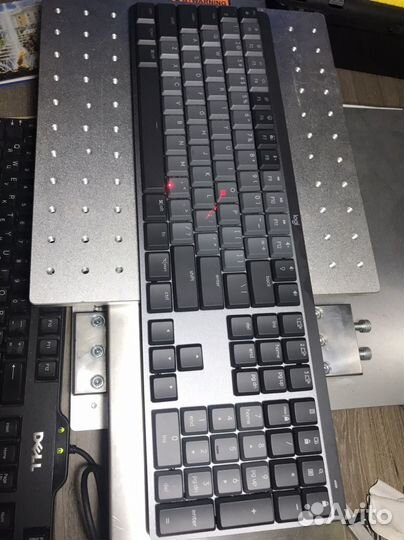 Лазерная гравировка на клавиатуры, флешки, ключи