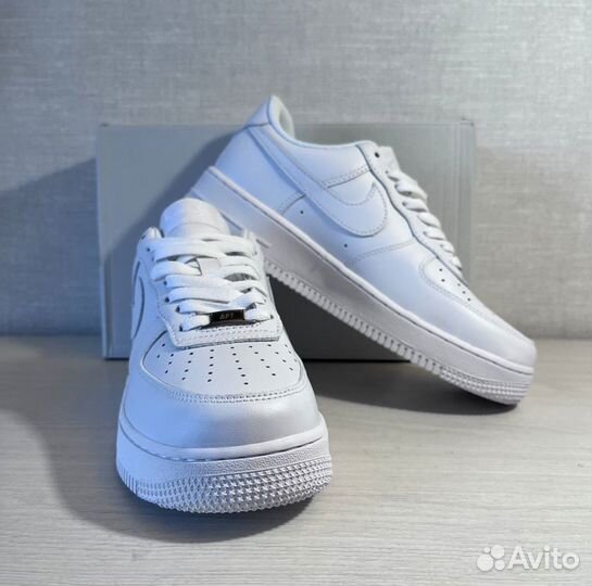 Nike Air Force 1 белые