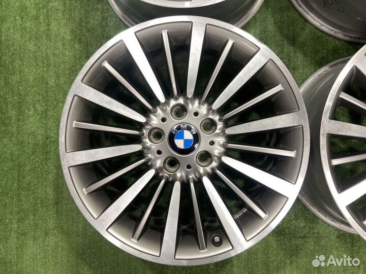 BMW R-18 416 (5x120; et34; 8j)