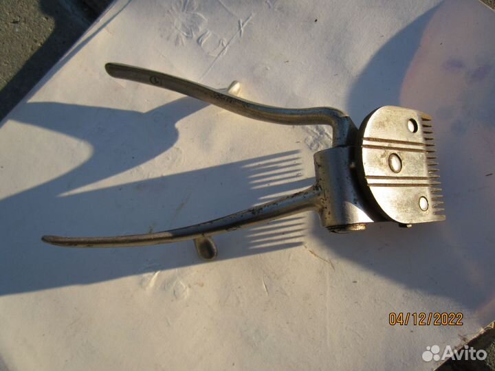 Машинка для стрижки волос бу