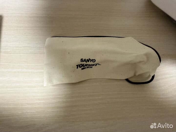 Дорожный утюг Sanyo