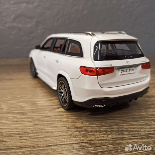 Металлические машинки инерционные 1 к 24