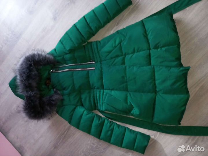 Пуховик женский