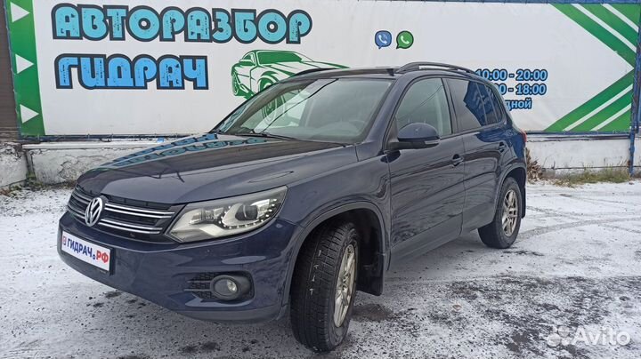 Датчик ABS передний правый Volkswagen Tiguan WHT00