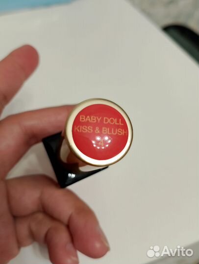 Блеск и румяна Yves Saint Laurent