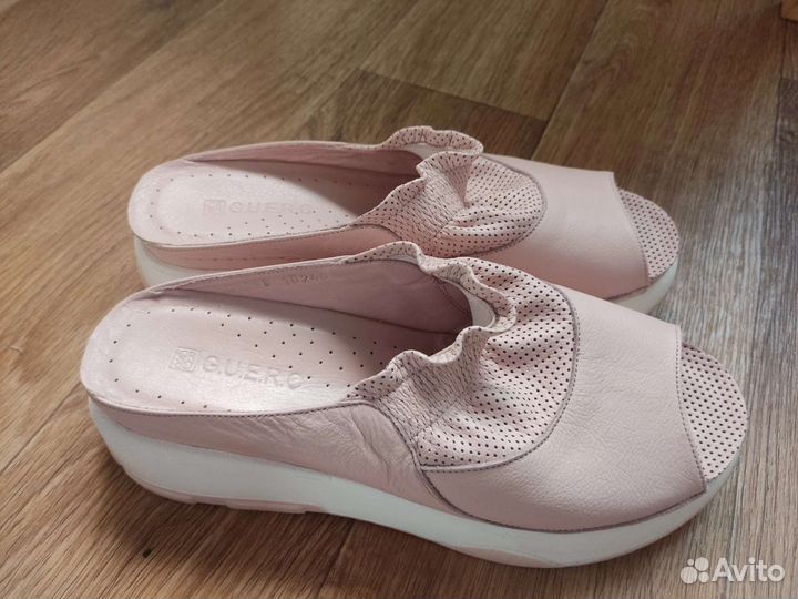 Шлепанцы женские кожаные