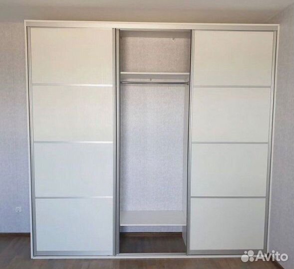 Встроенный шкаф