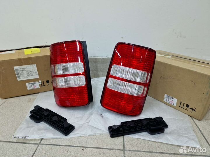 Новые задние фонари оригинал VW Caddy 3 /2004-2015