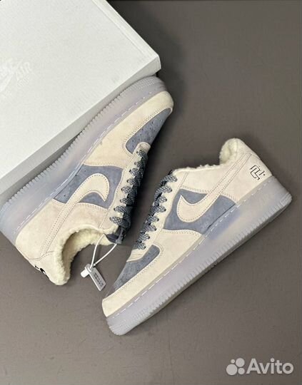 Кроссовки Nike air Force 1 с мехом