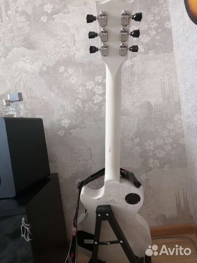Электро гитара