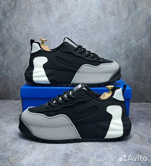 Кроссовки мужские