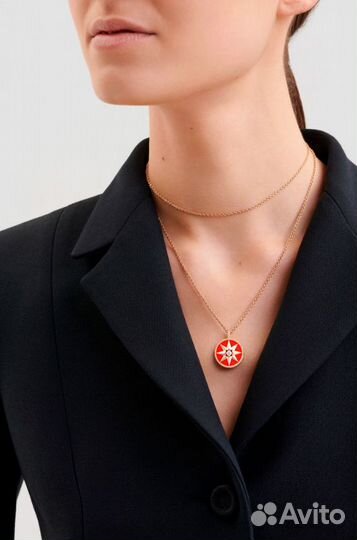 Подвеска Dior Rose Des Vents Medallion Rose Gold