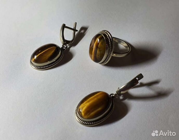 Кольцо и серьги. Тигровый глаз
