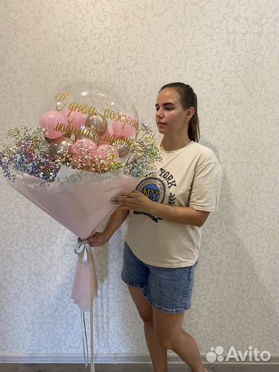 Букет из воздушных шаров с гипсофилой