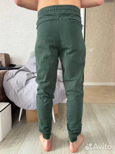 Спортивные брюки lacoste