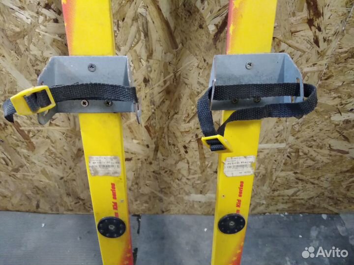 Лыжи беговые детские 130см