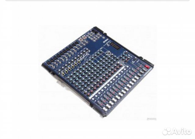 Микшерный пульт yamaha