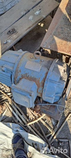 Циркулярная пила на станине