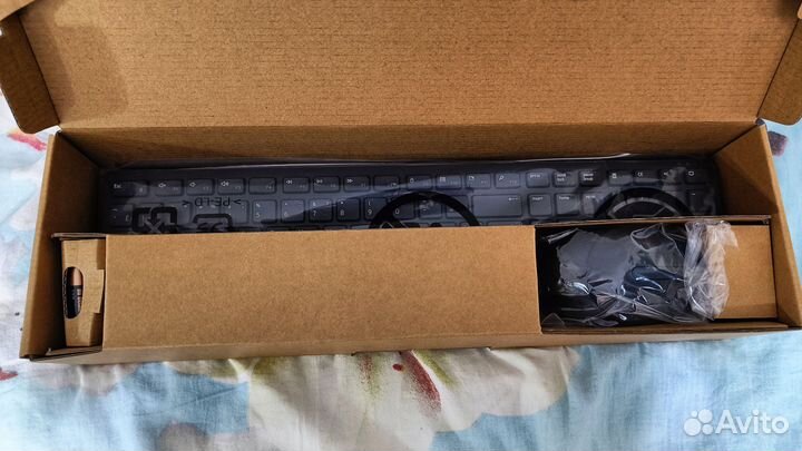 Набор беспроводная мышка и клавиатура Dell KM5221W