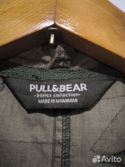 Куртка ветровка камуфляж pull and bear