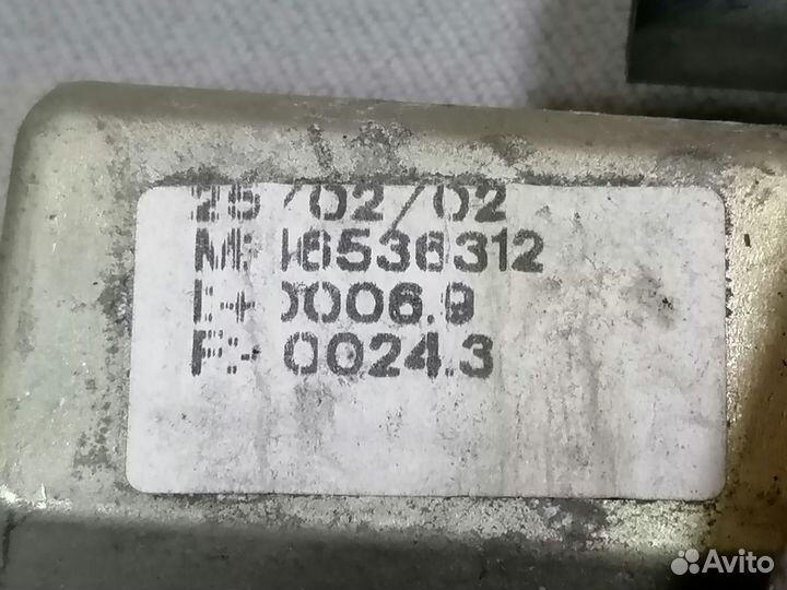 Стеклоподъемник передний левый Fiat Punto II 188