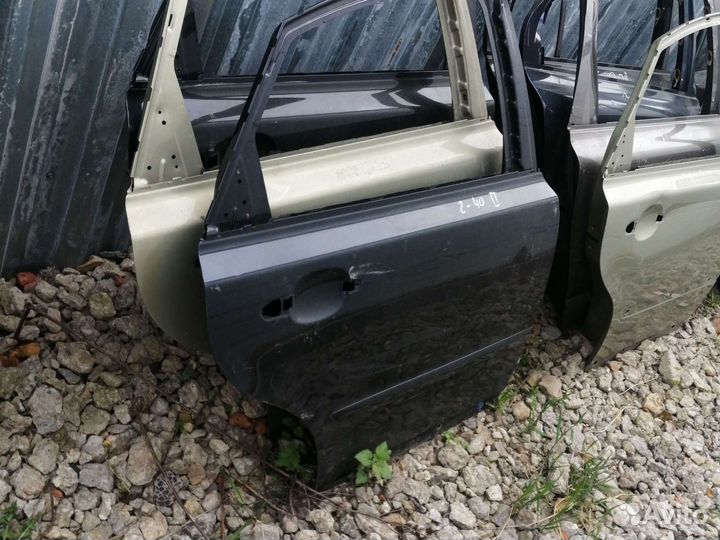 Дверь задняя правая на Volvo S40 2 поколение