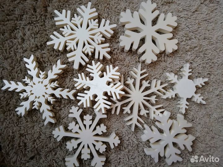 Снежинки из пенопласта (все размеры )