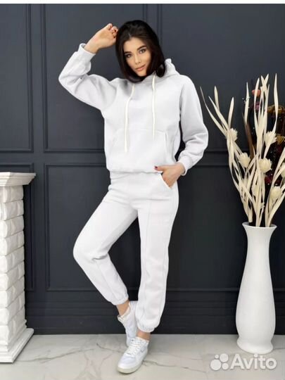 Спортивный костюм женский теплый 46