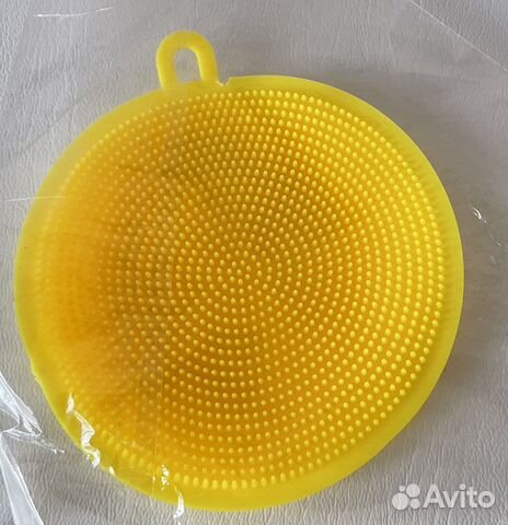 Силиконовая щеточка для мытья посуды