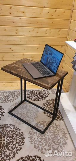 Прикроватный столик для ноутбука