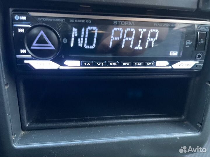 Магнитола aura