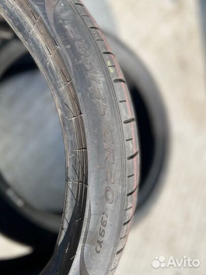 Pirelli PZero MGT 265/35 R20 99Y