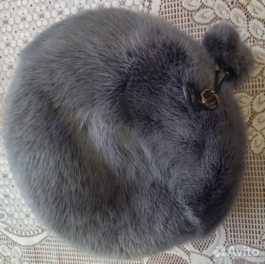 Берет женский норковый