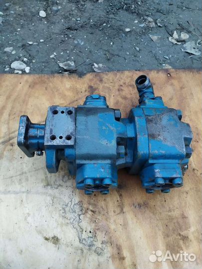 Насос для экскаватора