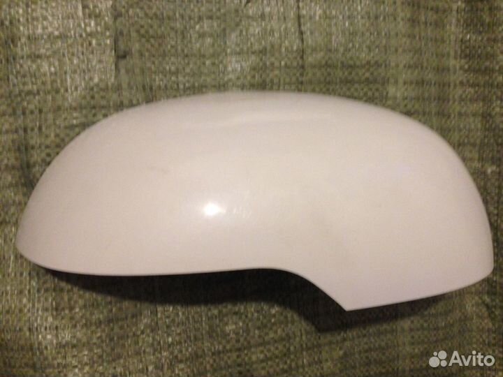 Накладка на зеркало правое KIA Soul 2
