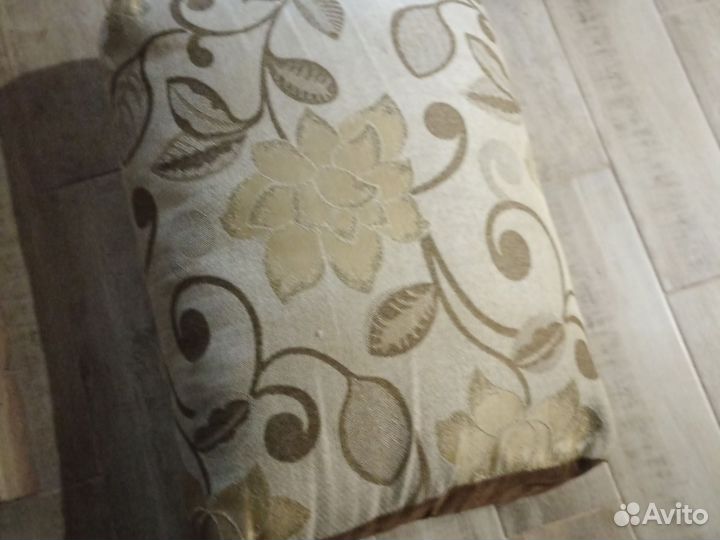 Диван кровать бу + 3 подушки