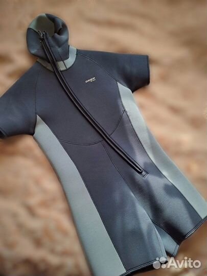 Мужской гидрокостюм