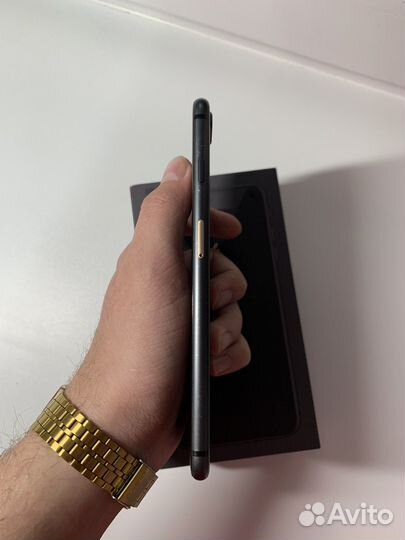 iPhone 8 Plus, 64 ГБ