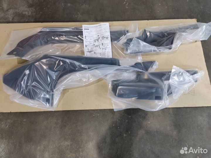 Ориг. комплект накладок на ковролин Renault Arkana