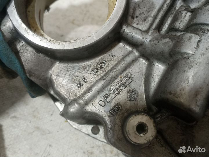 Крышка распредвала Audi A4 B6