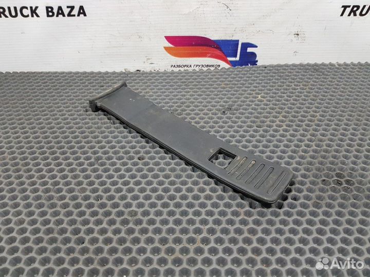 Крепление заднего крыла