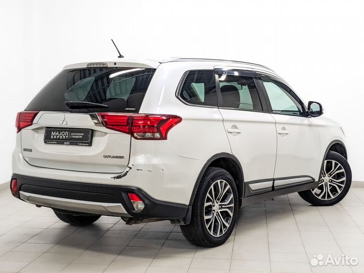 Mitsubishi Outlander 2.0 CVT, 2016, 132 161 км