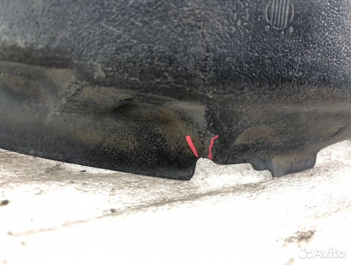 Подкрылок передний левый Toyota Harrier GSU31